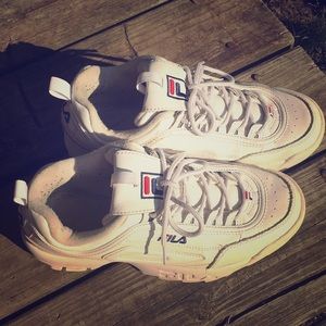 FILA women’s disrupters II